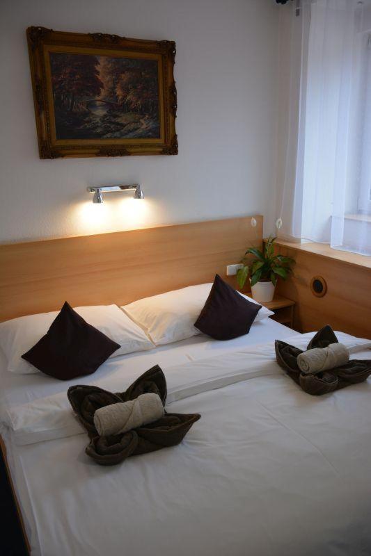 Hotel O.K. 1 Beroun  Bagian luar foto